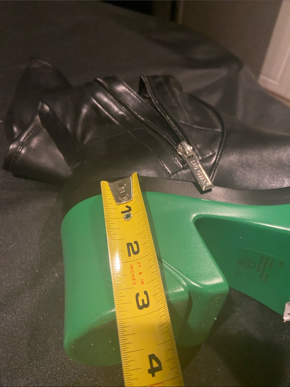 Cape Robbin Black Leather Chelsea Boots with Bright Green Platform - Picture 5 of 6
